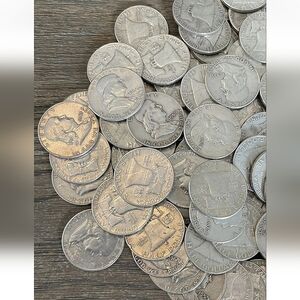 (1x) Franklin Half Dollars , 90% Silver Coin Lot, Circulated (Random Year)